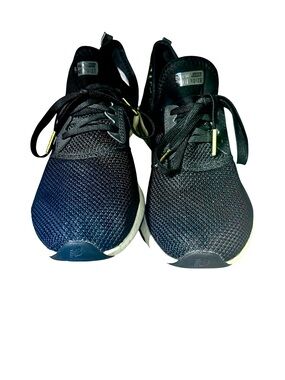 Women’s New Balance Black Athletic Sneakers with Responsive Cushioning Size 8